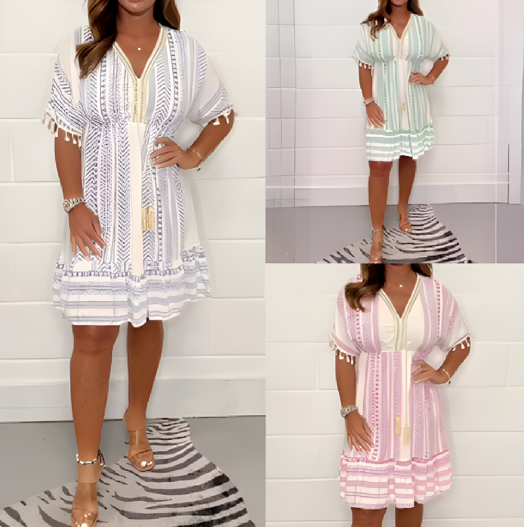 Elsa - Casual dress with V-neckline and print.