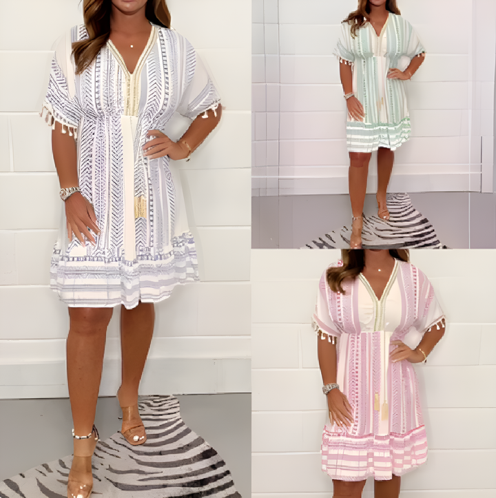 Elsa - Casual dress with V-neckline and print.