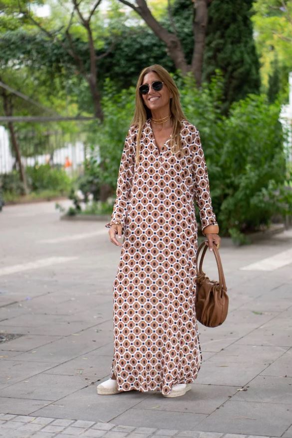 Geraldine - Elegant Dress with Brown Print