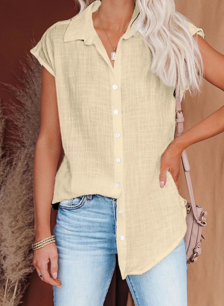 EVERYDAY BUTTON-UP BLOUSE