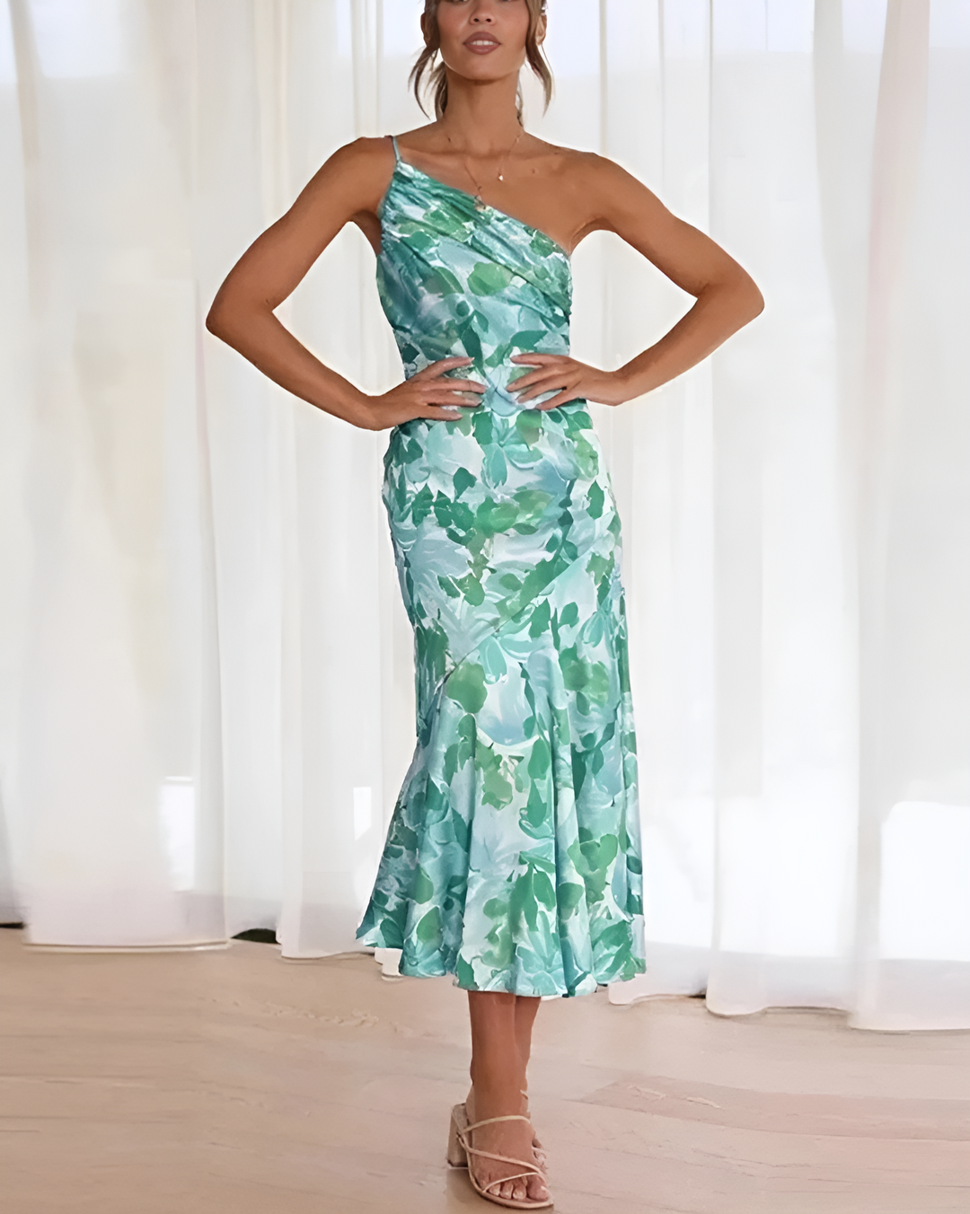 Avery™ - Maxi Dress with Floral Pattern