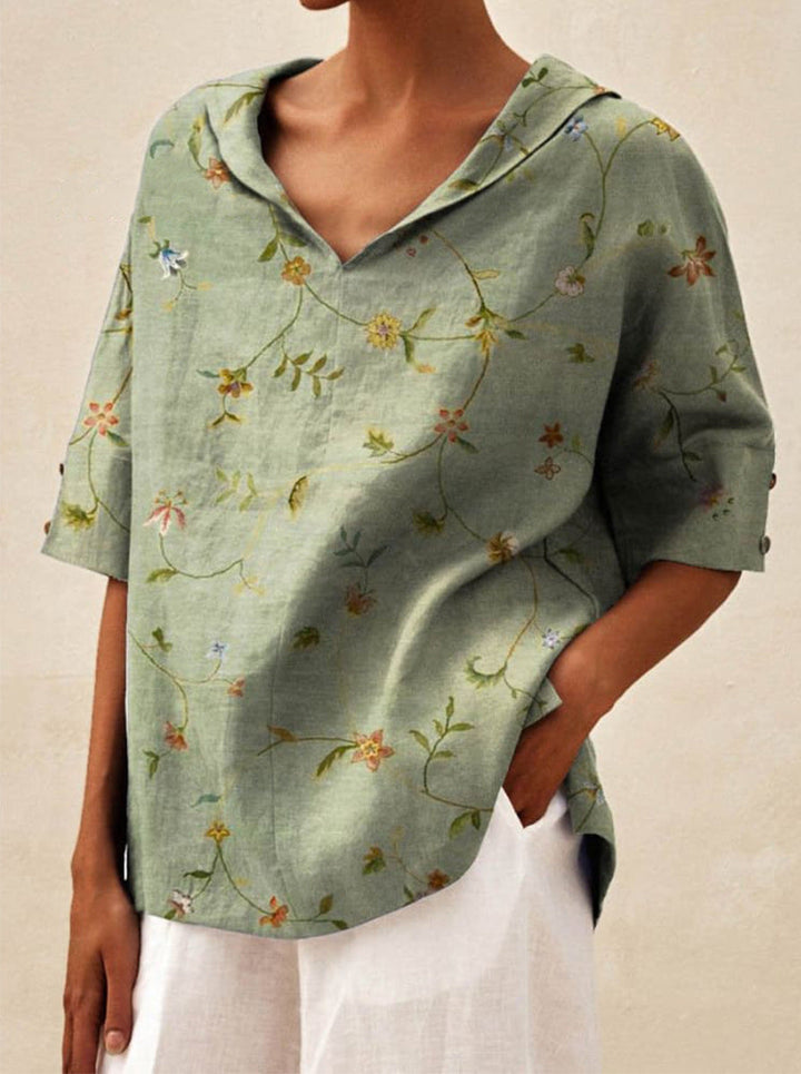 Andrea | Elegant top with V-neck