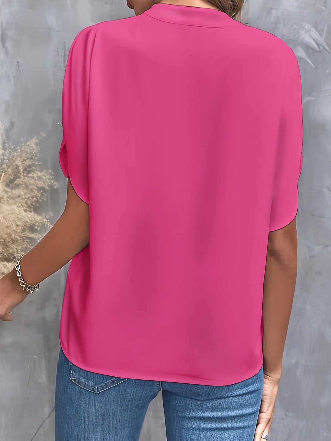 Avery™ - Relaxed V-Neck Blouse