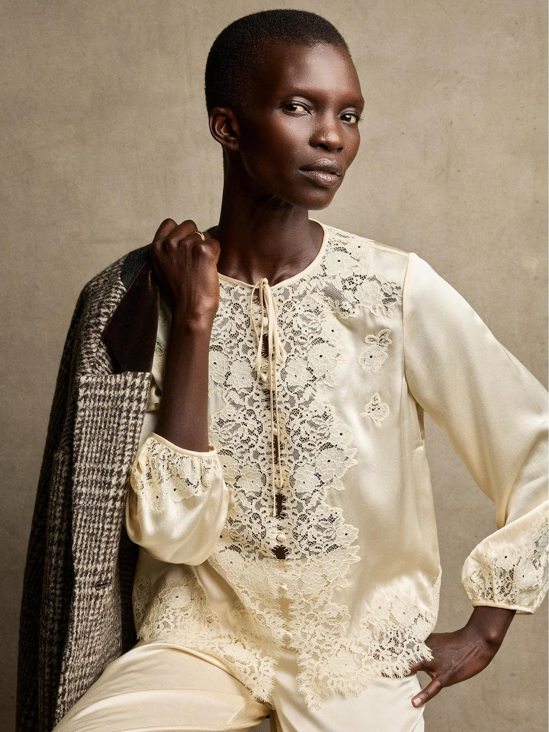 Bella | LaceTrimmed Satin Pajama Set