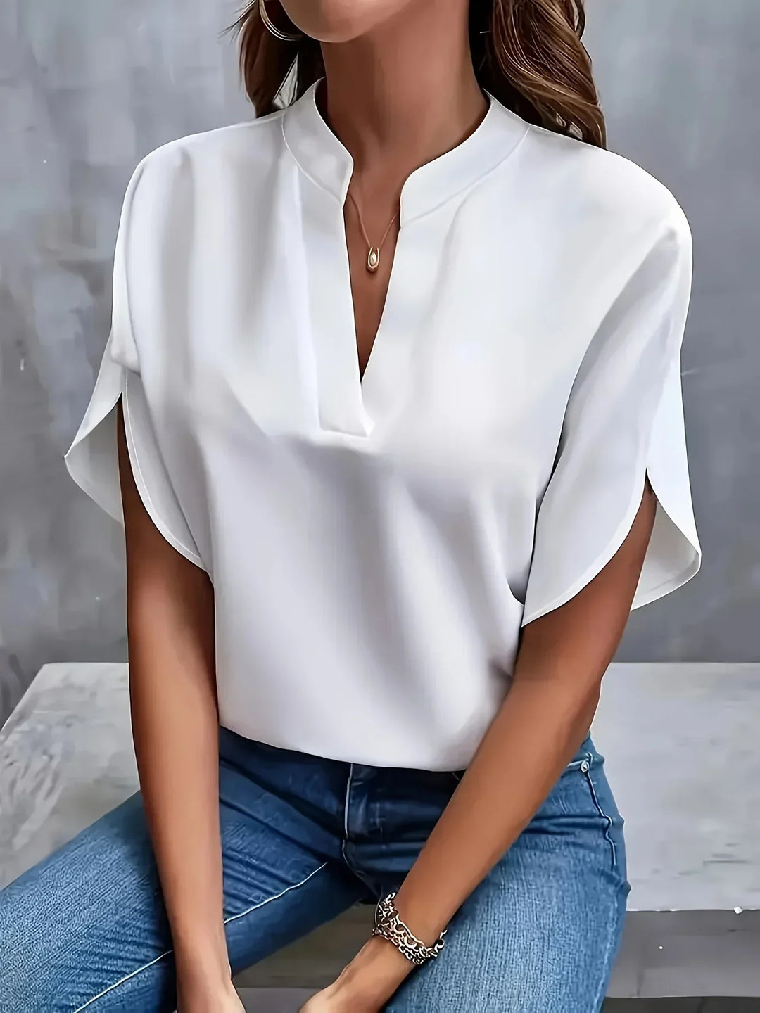 Thalia™️ | Sophisticated Blouse with Tailored Design