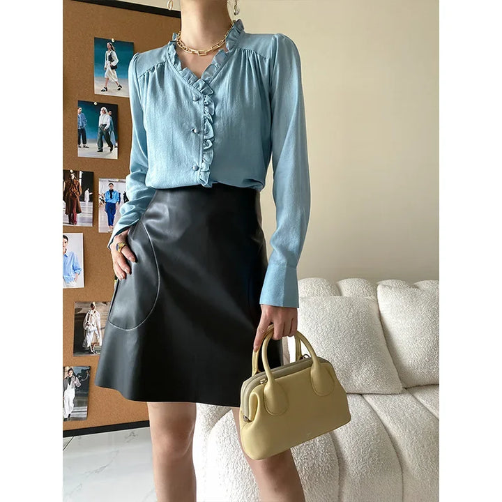 Élodie – Classic French Button-Up Blouse