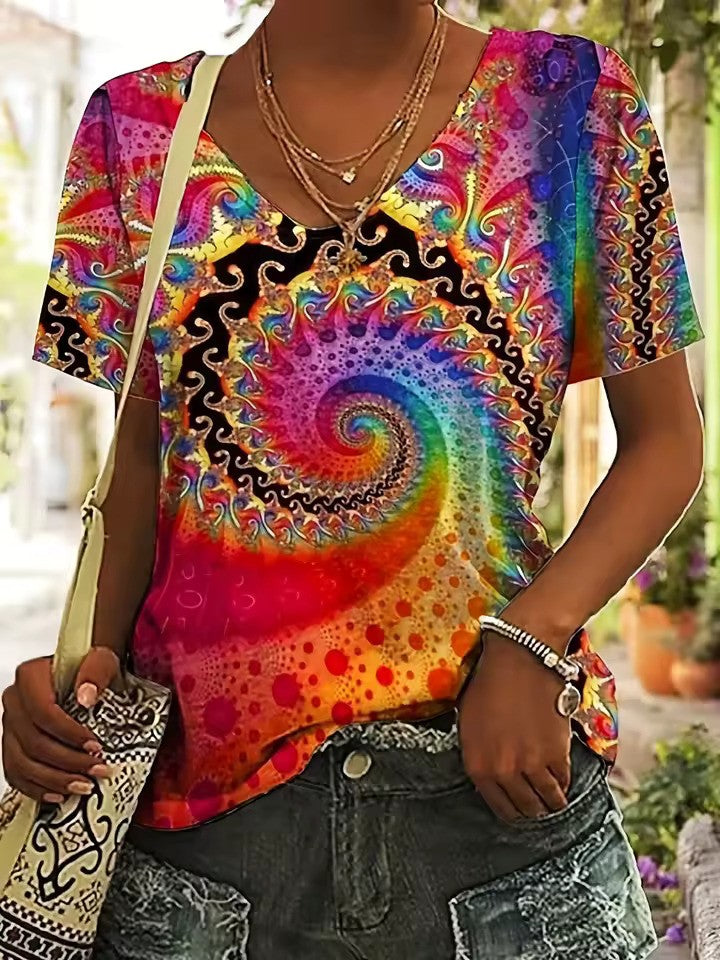 Delara™ - Retro V-neck T-shirt