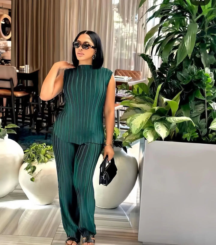 Ellie™ Stylish Summer Set