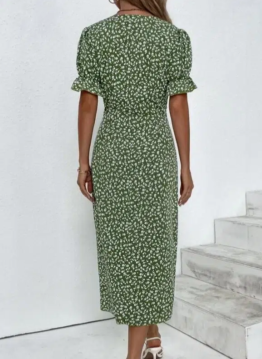 Elegant Midi Dress with Print & Button Closure