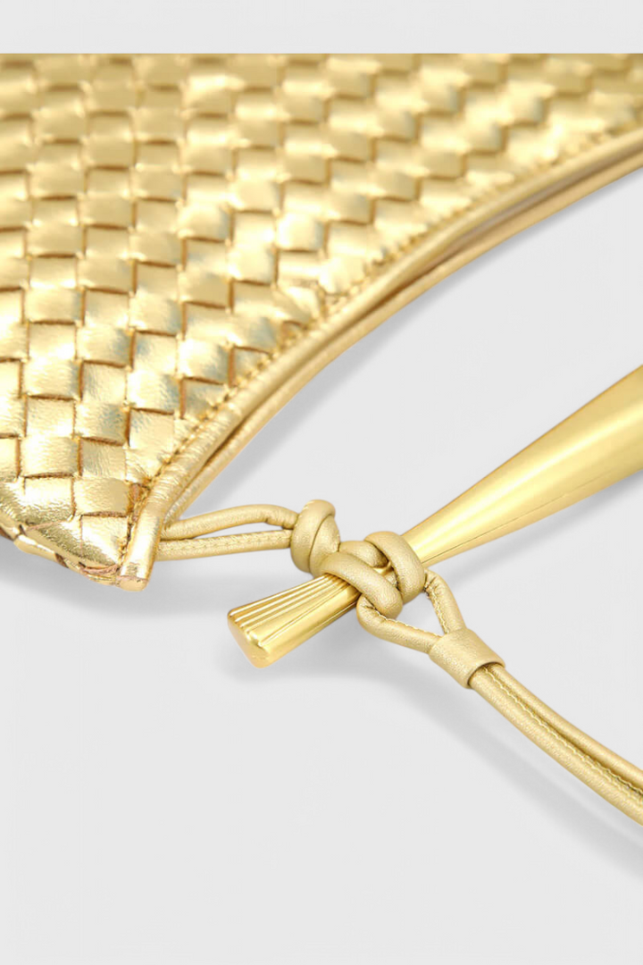 Gerda | Woven Handbag with Golden Handle