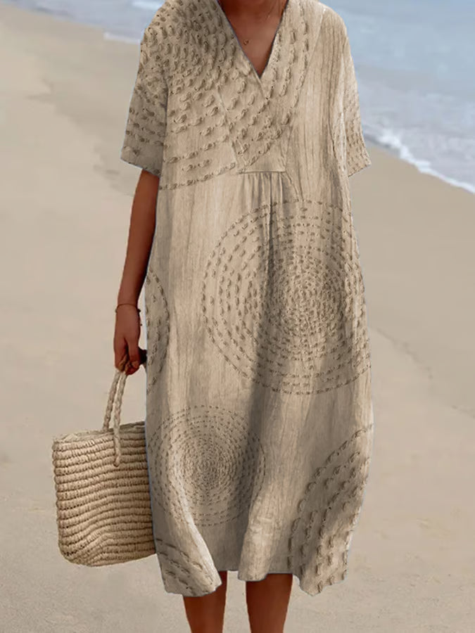 Arielle | Loose-fitting dress with circular embroidery