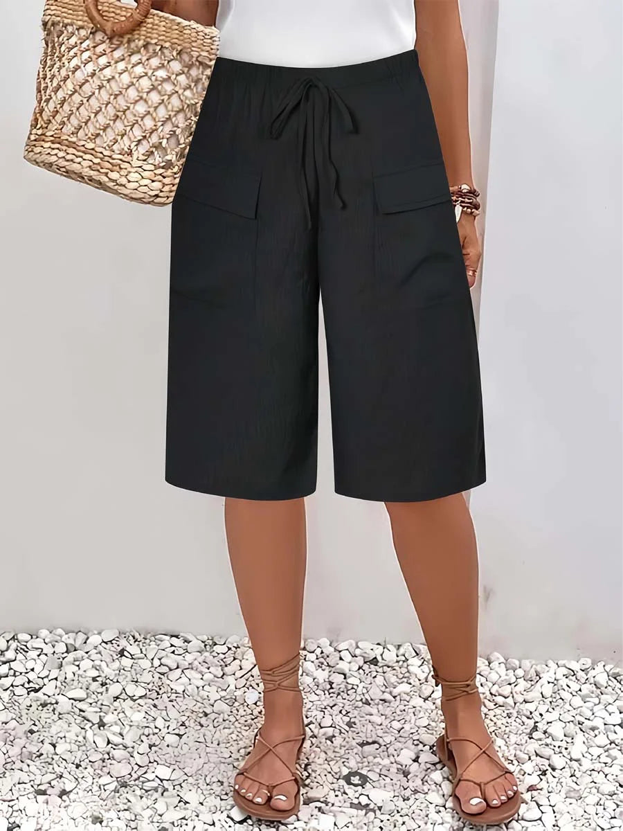 Yuria - Solid Color Casual Loose Stylish Pockets Shorts