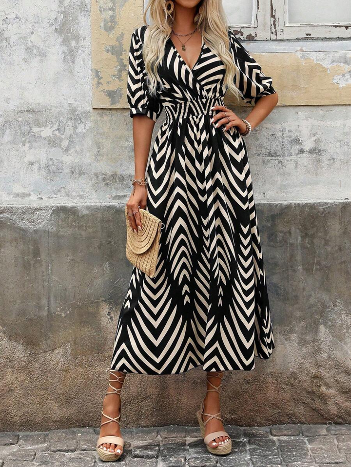 Layla™ - Modern Geometric Print Dress