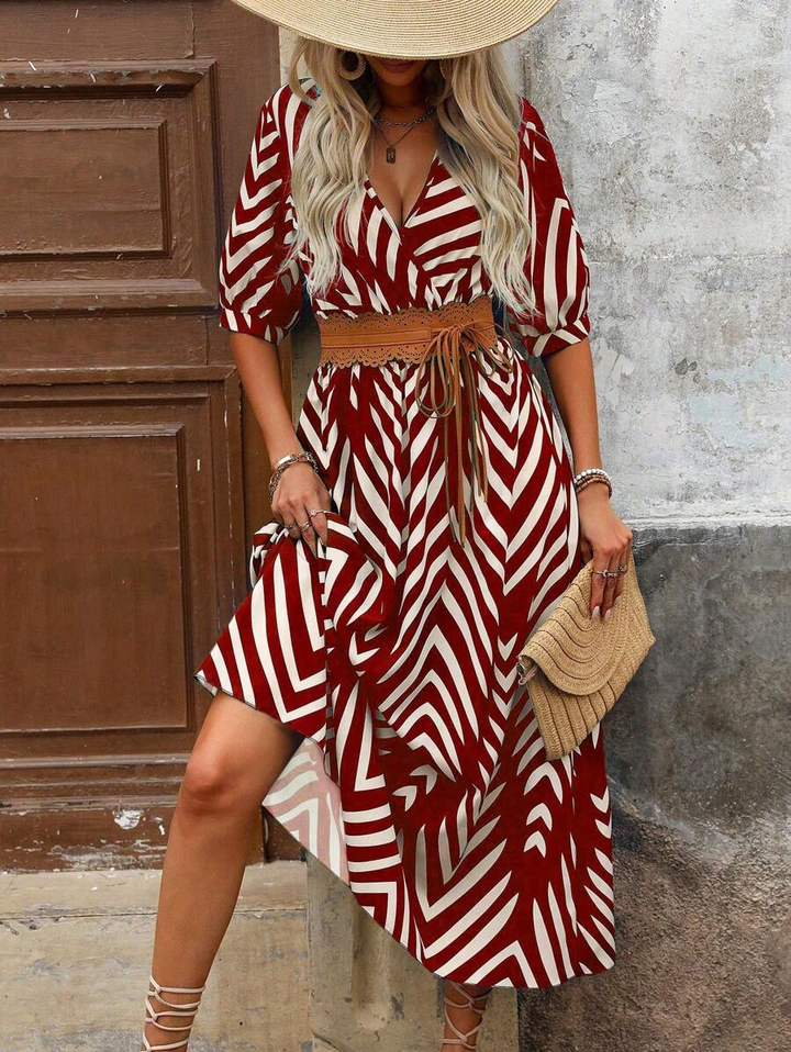 Layla™ - Modern Geometric Print Dress