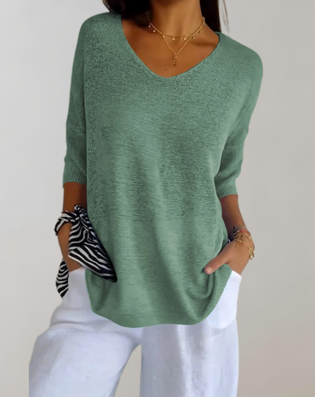 Shelia | Knitted Top With V-Neck