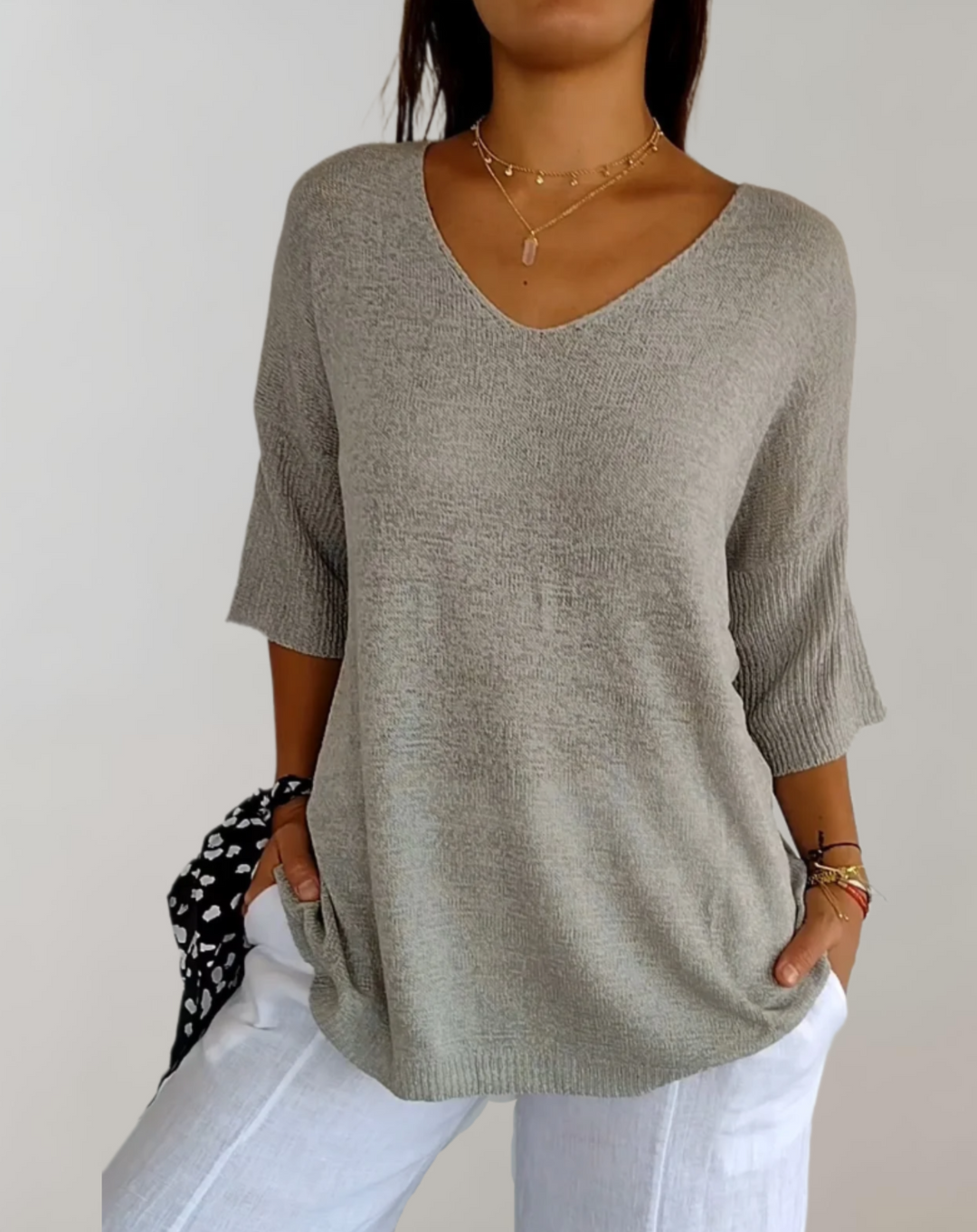 Shalia | Knitted Top With V-Neck