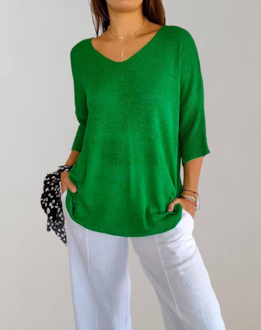 Shalia | Knitted Top With V-Neck