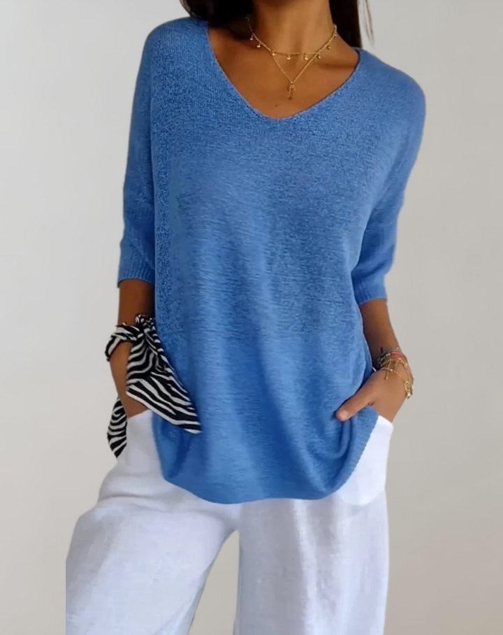 Shalia | Knitted Top With V-Neck
