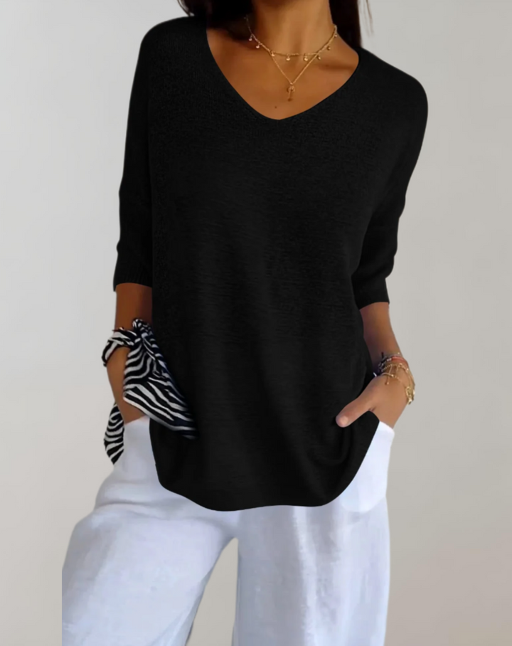 Shalia | Knitted Top With V-Neck