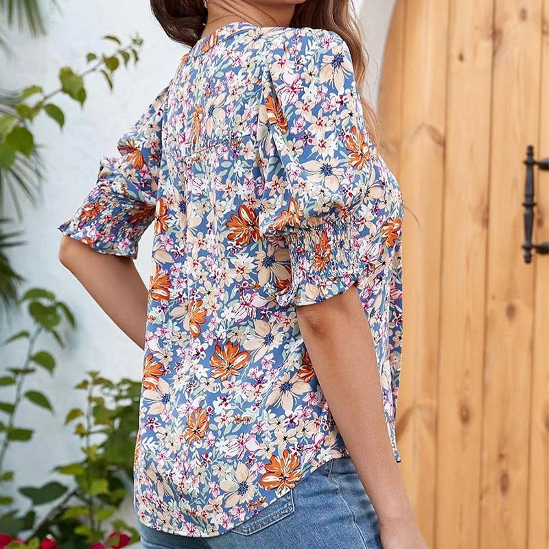 Chalia - Blouse with floral pattern and puff sleeves